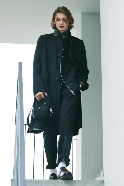 Look 30